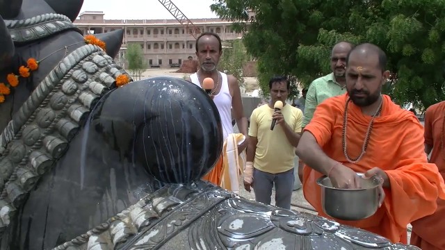 Around the world - Inauguration Nandeshwar