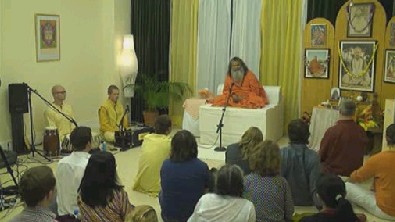 Swamijis satsang from London Ashram (2/2)