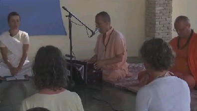 Prabhu Mere Avaguna Cit Na Dharo - Bhajan 

