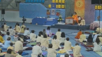 Swamijis evening Satsang form Humenne, SK