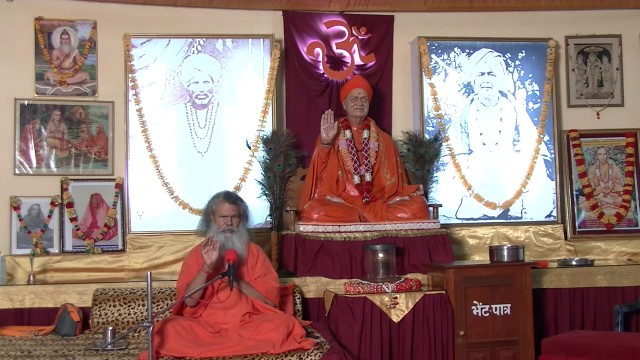 Practicing Mantra with Vishwaguruji