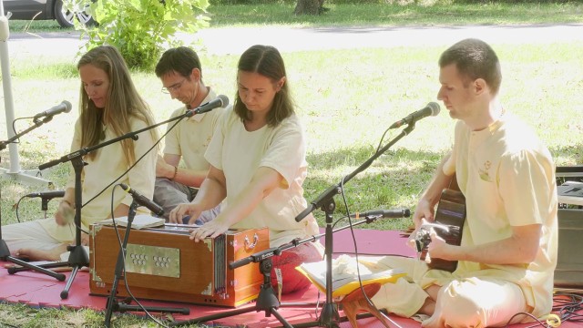 Introduction to Jadan Ashram