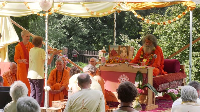 Sri Vishwaguruji Jayanti Anniversary