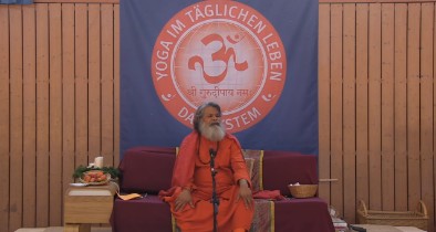 Morning Satsang with Vishwaguruji