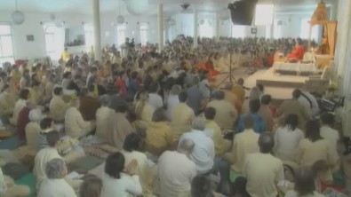 Shivaratri satsang, Strilky