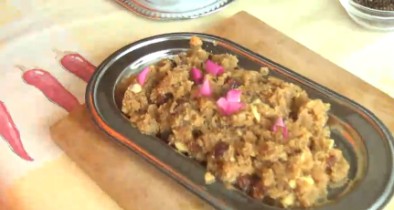 Swamiji is preparing Mahaprasad - Suji Halwa - Vegetarian cooking lesson